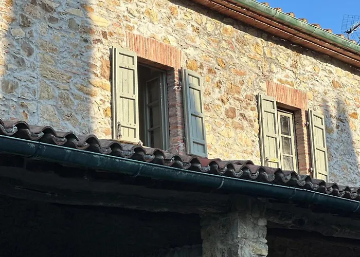 Сasa de vacaciones Le Porrine